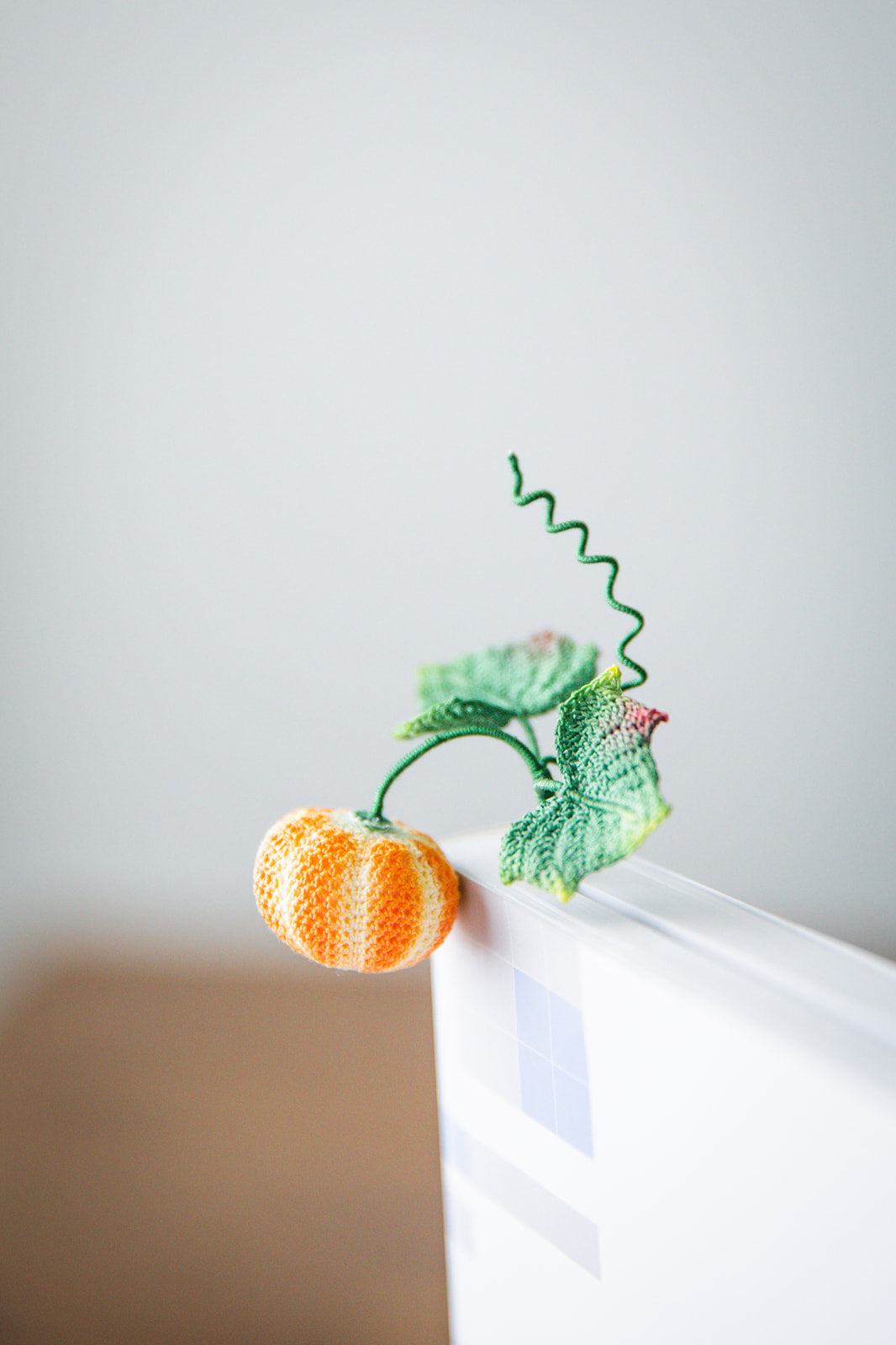 Microcrochet Pumpkin Bookmark