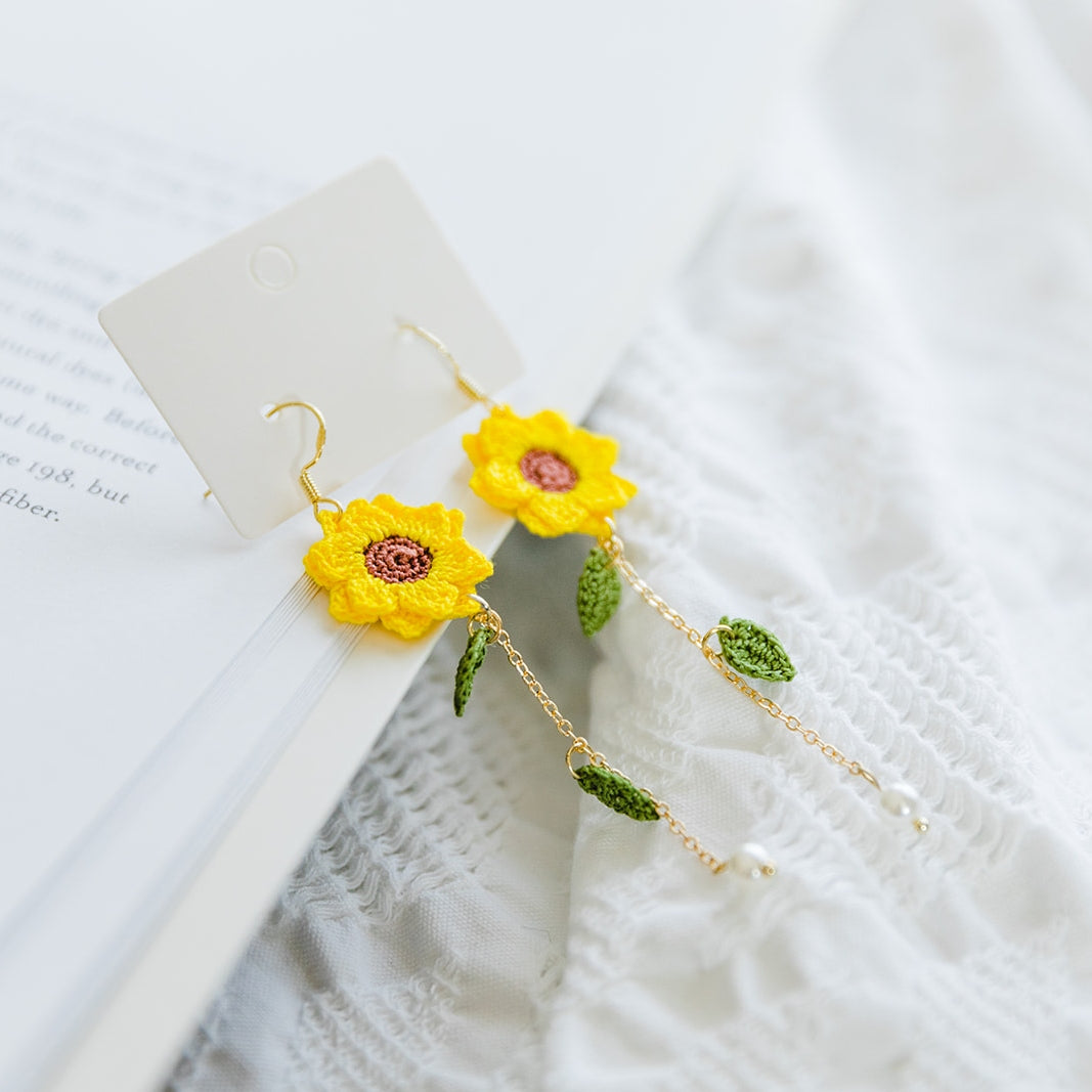 Microcrochet Sunflower Earring