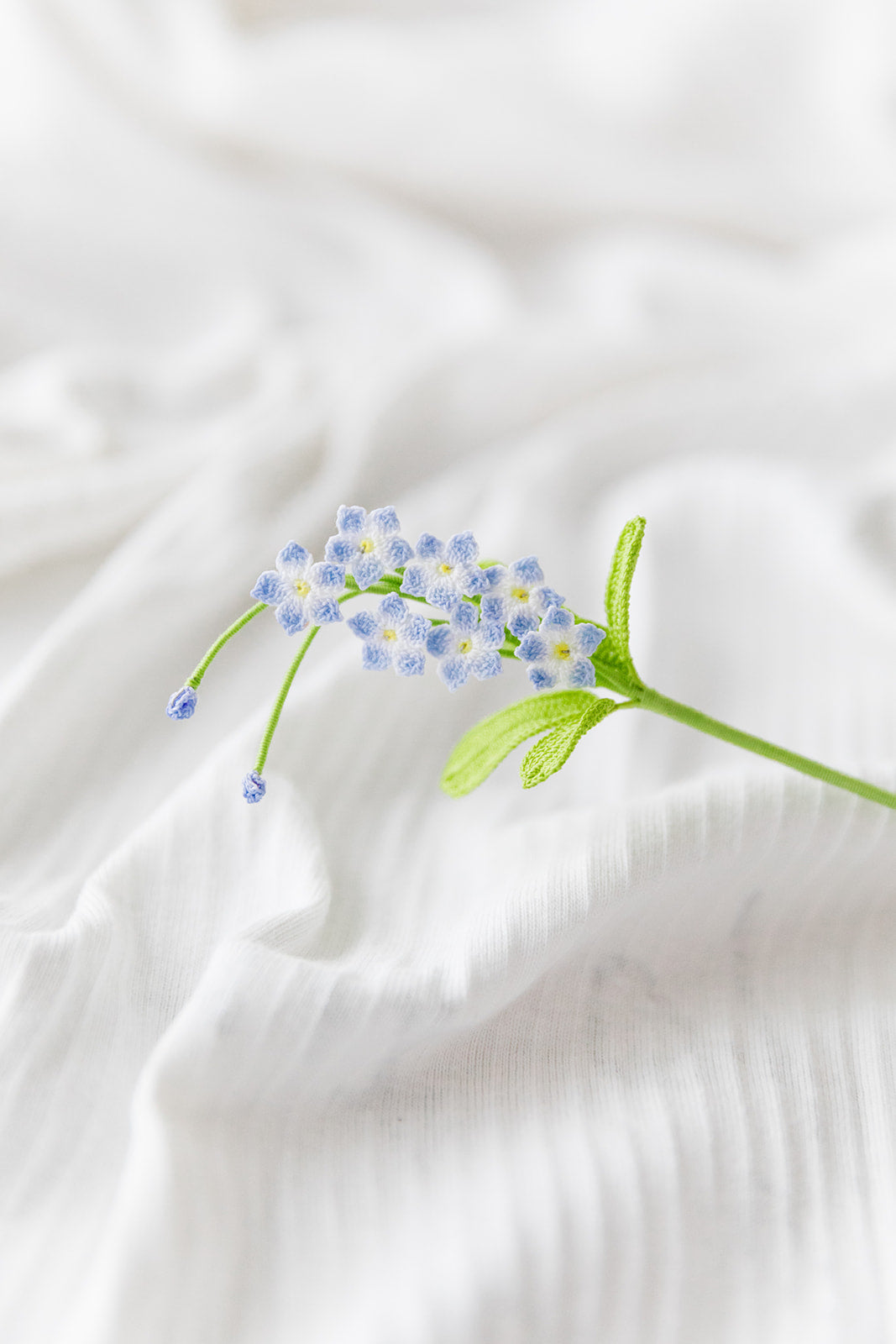 Microcrochet Forget Me Not Bookmark