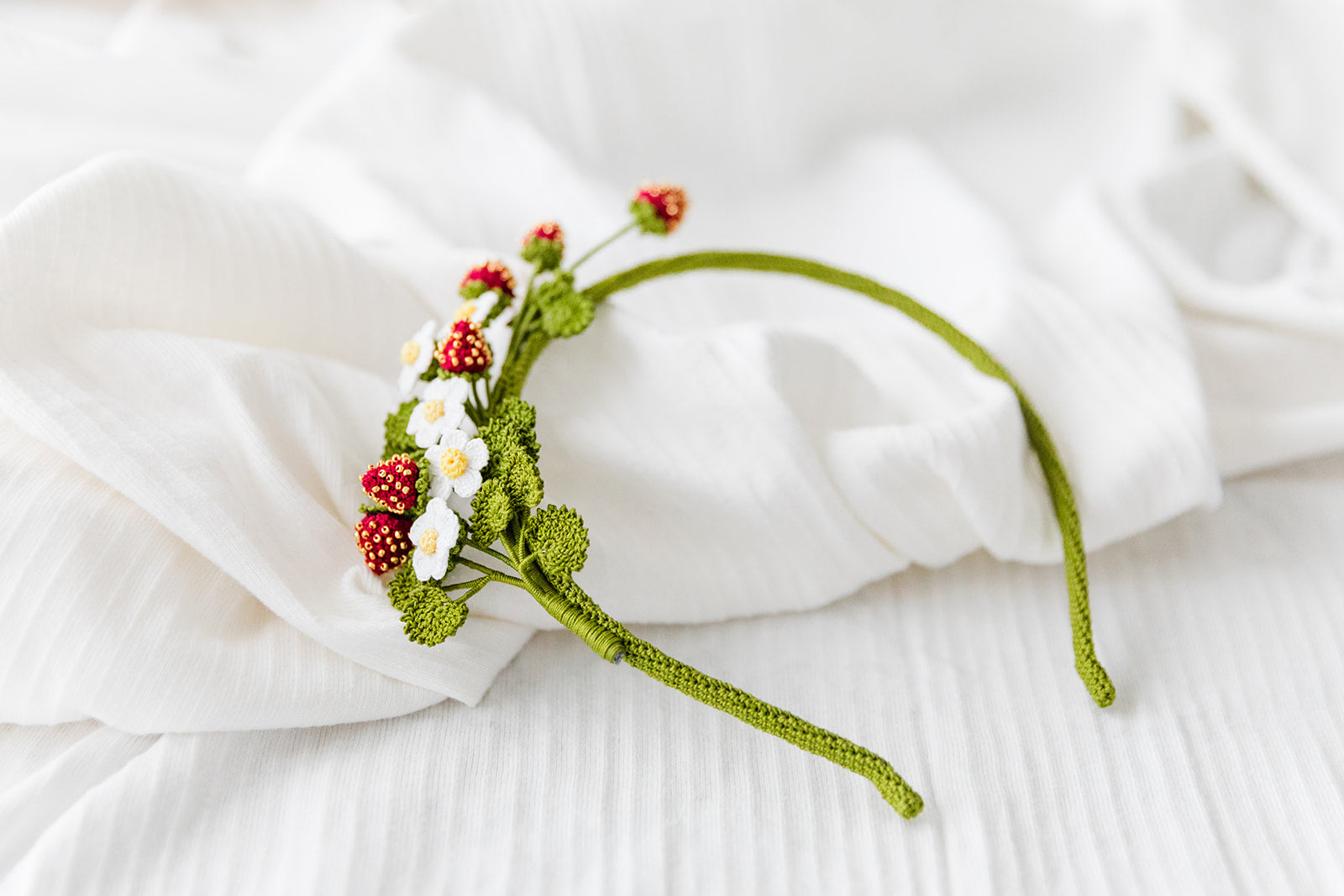 Microcrochet Stawberry Hairband